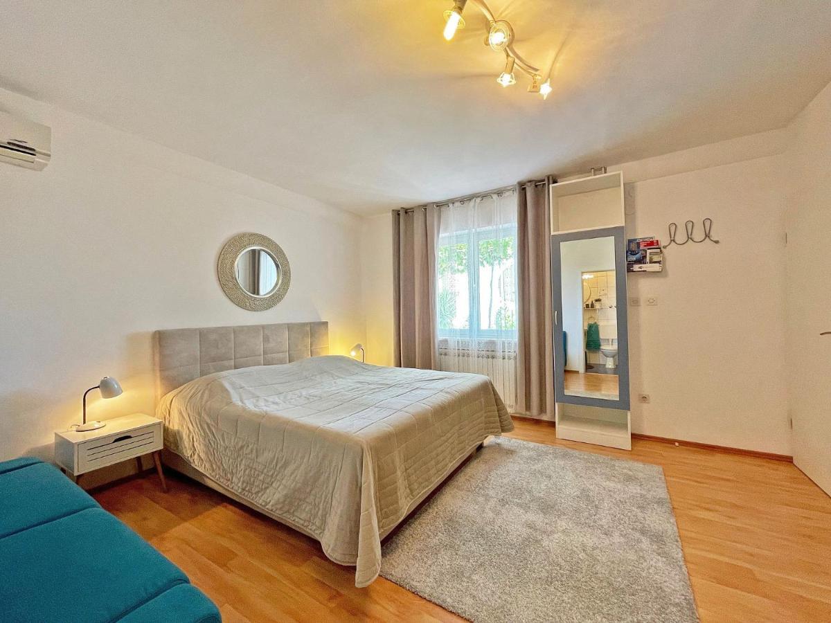 Studio Apartments Andrijana มลินี ภายนอก รูปภาพ