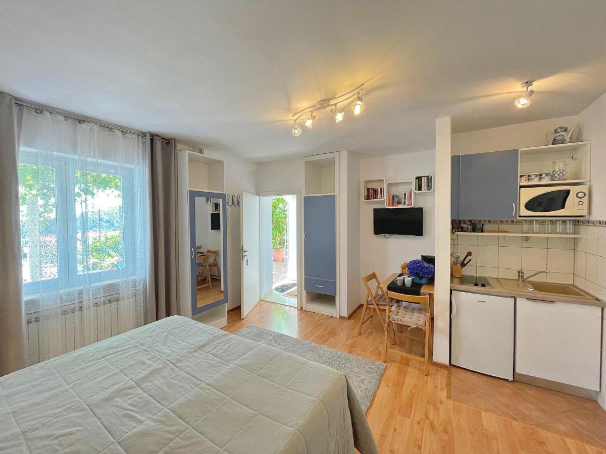 Studio Apartments Andrijana มลินี ภายนอก รูปภาพ