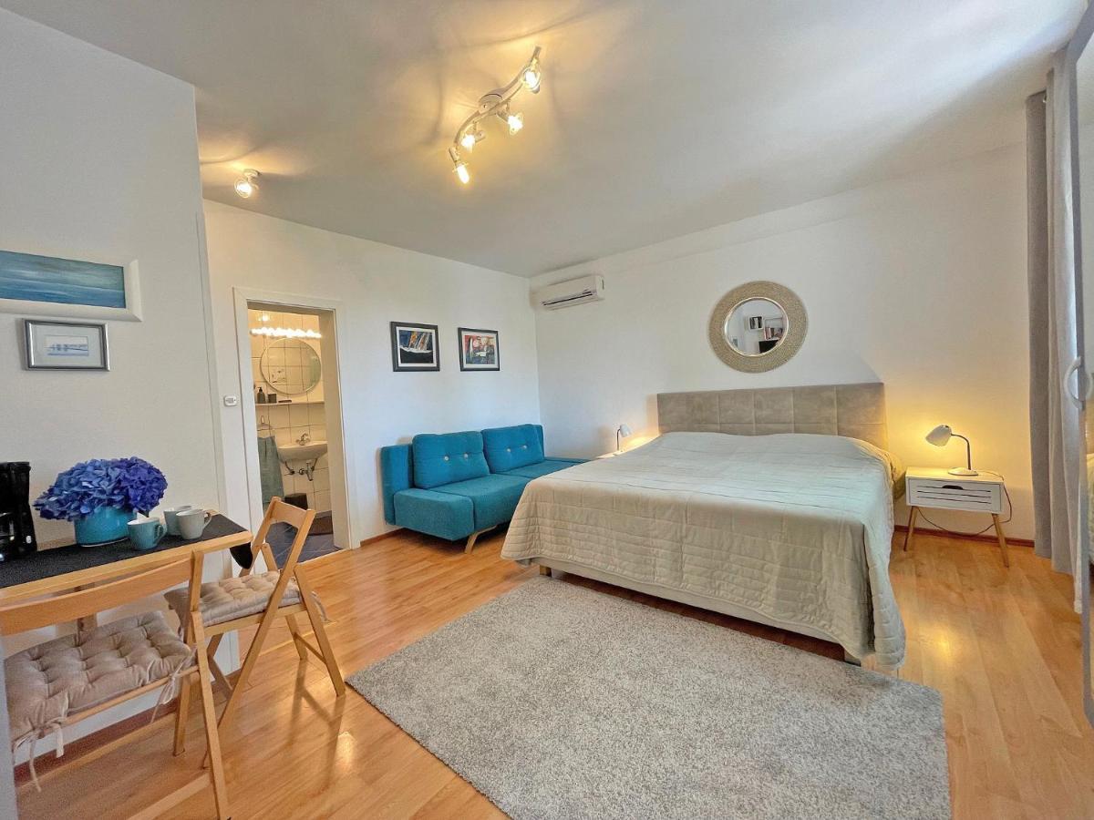 Studio Apartments Andrijana มลินี ภายนอก รูปภาพ