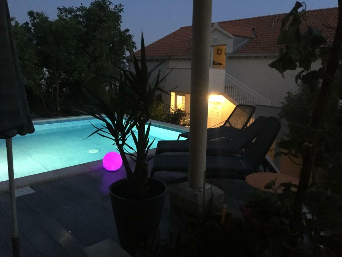Studio Apartments Andrijana มลินี ภายนอก รูปภาพ